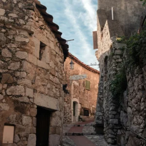 eze1